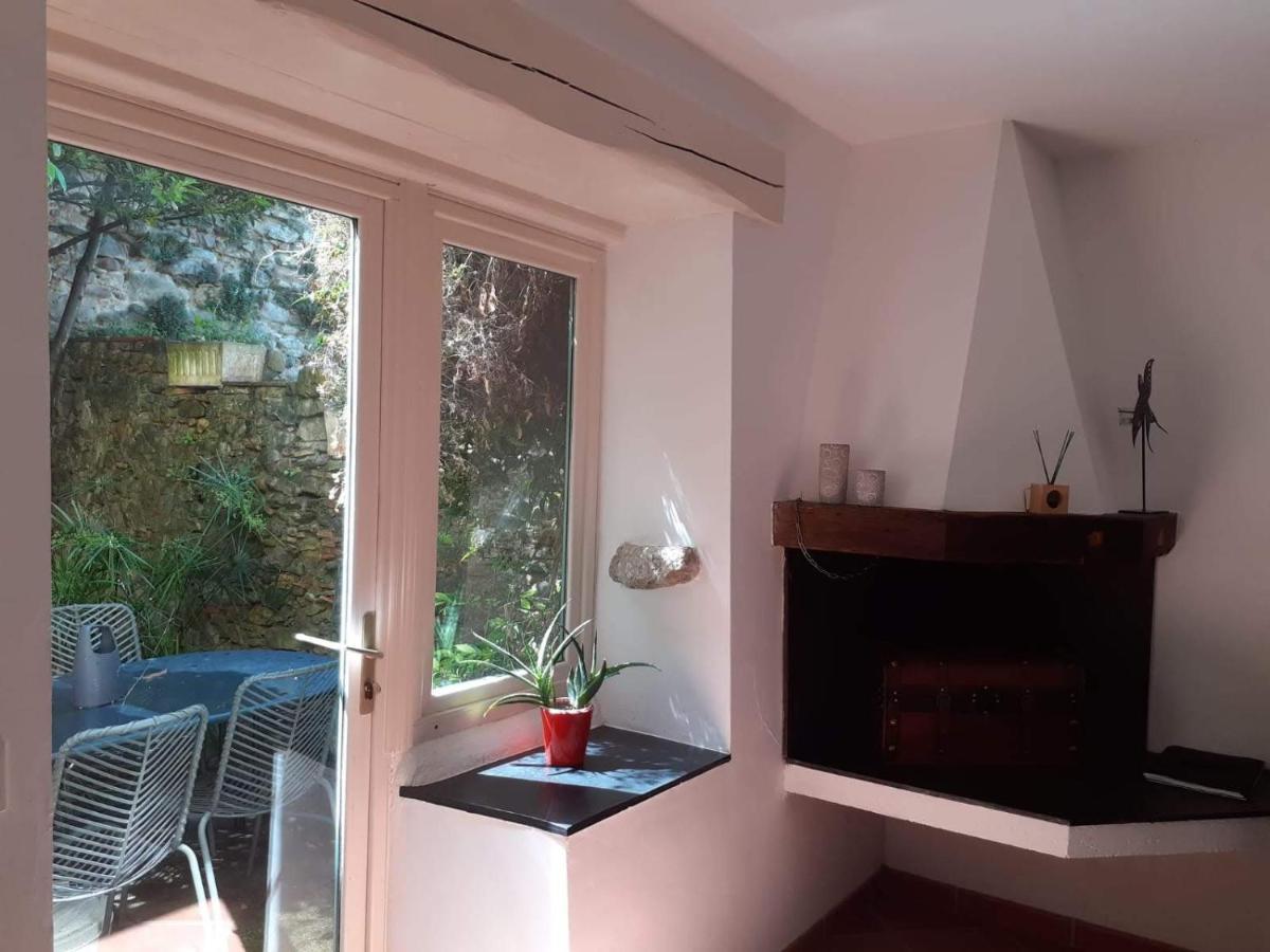 Les Chemins De La Cite Chambre Ou Appartement Carcassonne Luaran gambar