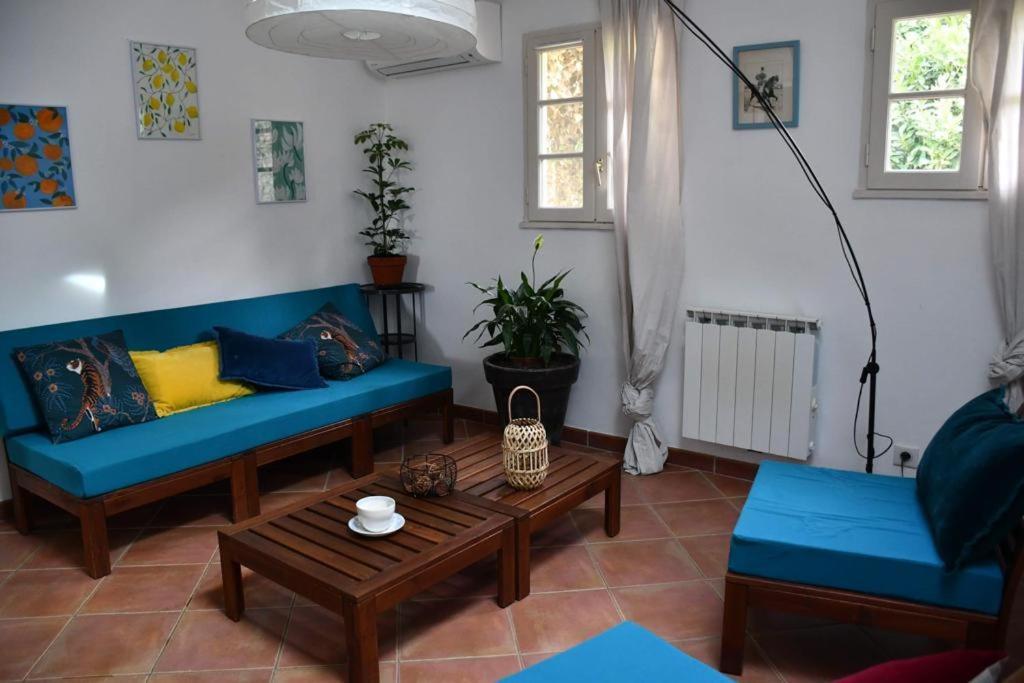 Les Chemins De La Cite Chambre Ou Appartement Carcassonne Luaran gambar